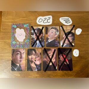 *SOLD* BTS Arirang Photocards & Inclusions
